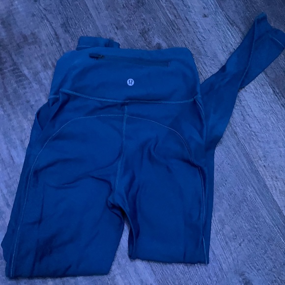 Lululemon leggings - Picture 1 of 3